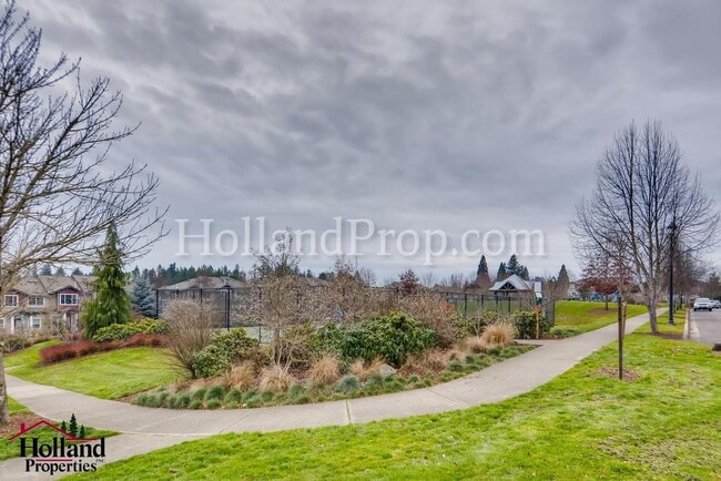 Building Photo - Stunning 3 Bedroom 2.5 bath Townhome in Hi...