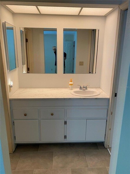 Building Photo - 9191 Gewant Blvd