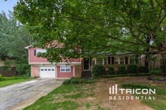 Building Photo - 761 San Miguel Dr