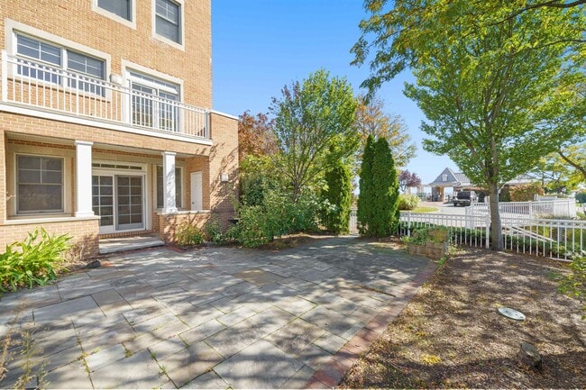 Building Photo - 1 Intrepid Pl