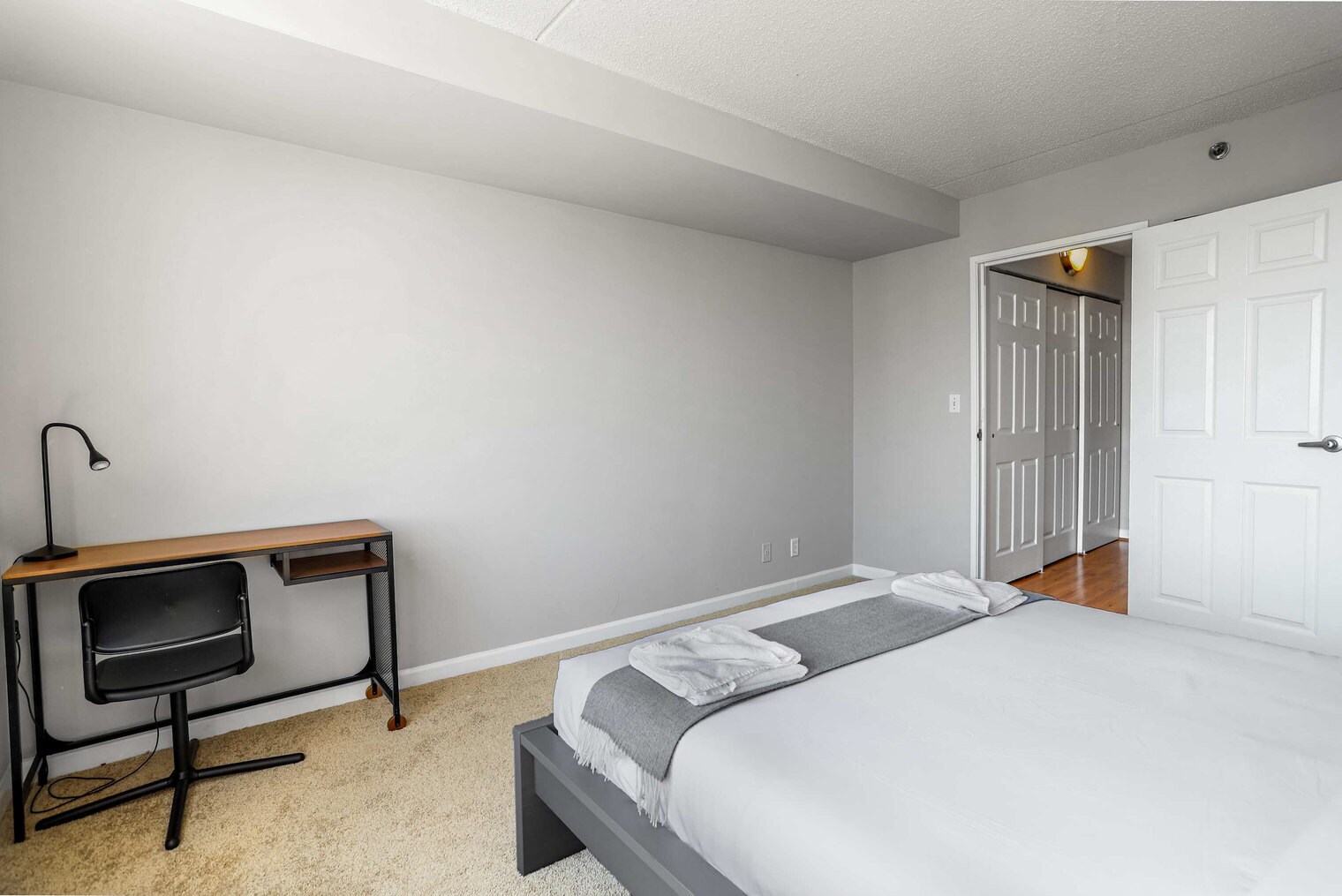 Building Photo - 401 12th St S