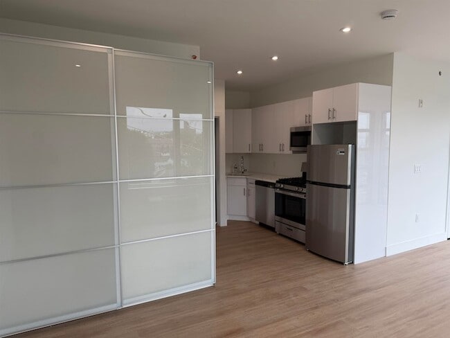 Building Photo - 3309 Liberty Ave