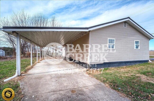 Building Photo - 103 Spring Valley Rd