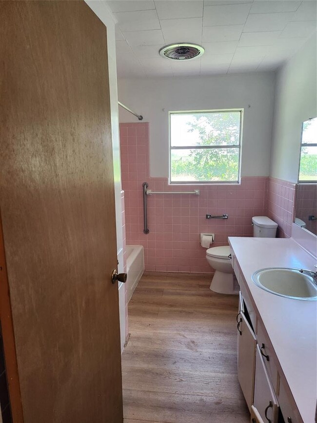 Building Photo - 4550 Co Rd 417