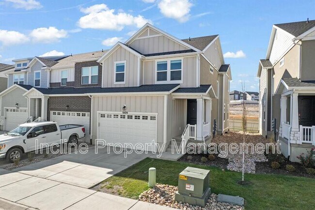 Building Photo - 1009 N Ledger Dr