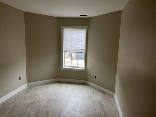 Building Photo - 4274 Captains Ct