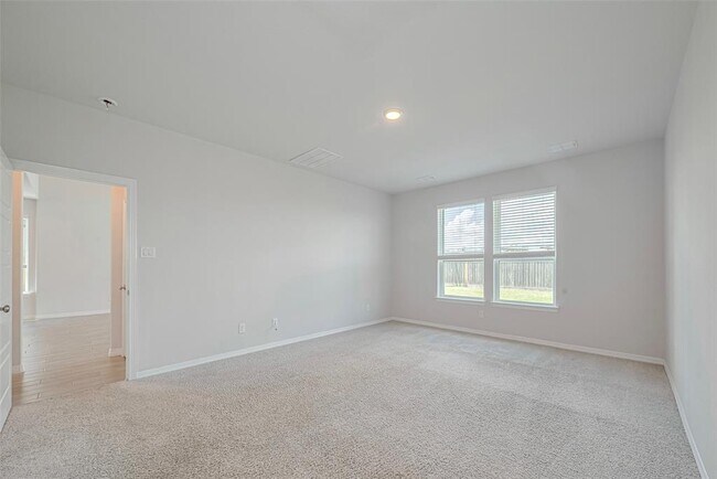 Building Photo - 29002 Hauter Wy