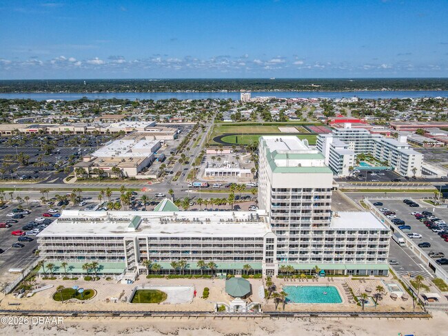 Building Photo - 2700 N Atlantic Ave