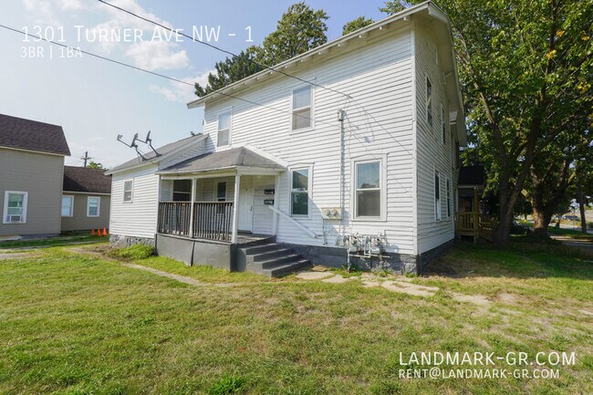Building Photo - 1301 Turner Ave NW