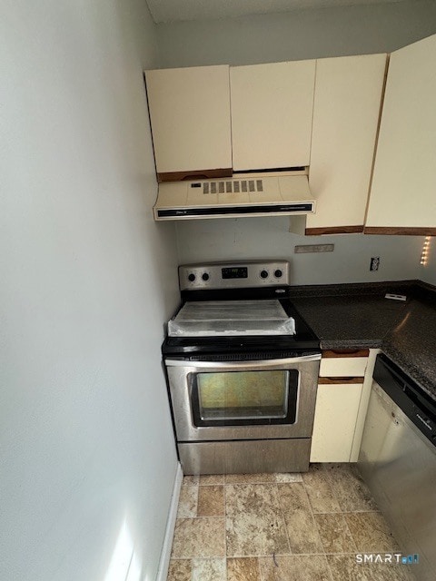 Building Photo - 1 Russell St