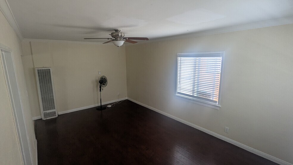 Building Photo - 1019 N Virginia Ct