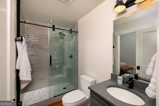 Building Photo - 217 Barrett St