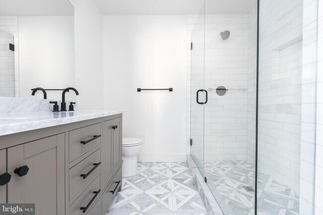 Building Photo - 309 N Patrick St