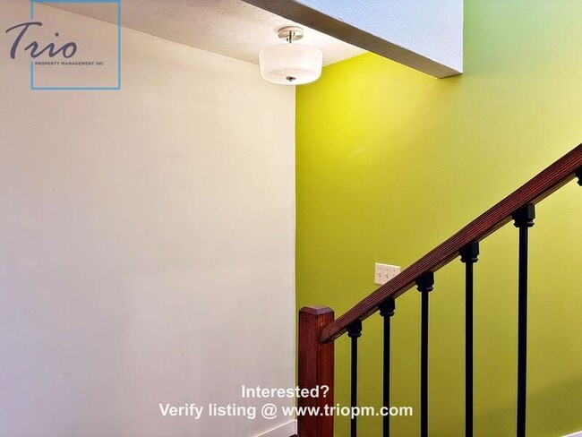 Building Photo - 3834 Onyx St
