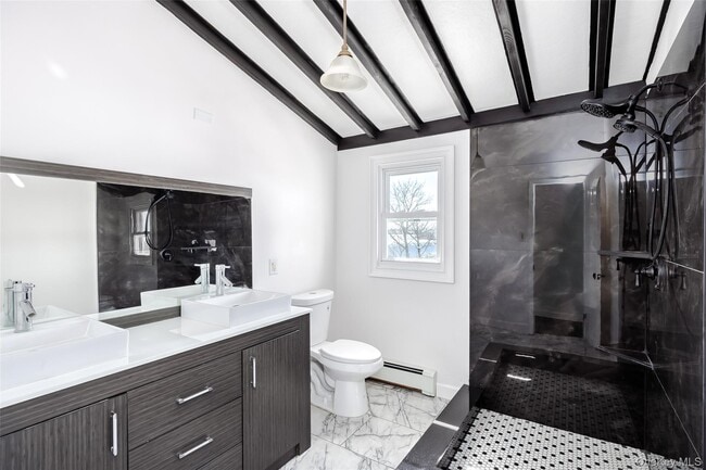 Building Photo - 33 Dock Dr