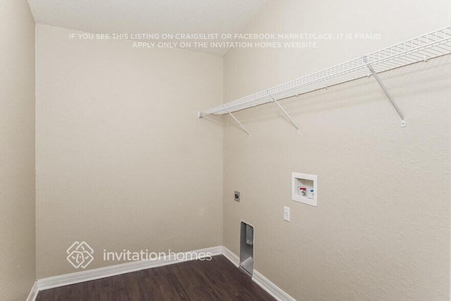 Building Photo - 1545 Turtle Rock Dr