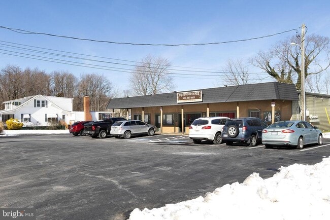 Building Photo - 4828 Woods Wharf Rd