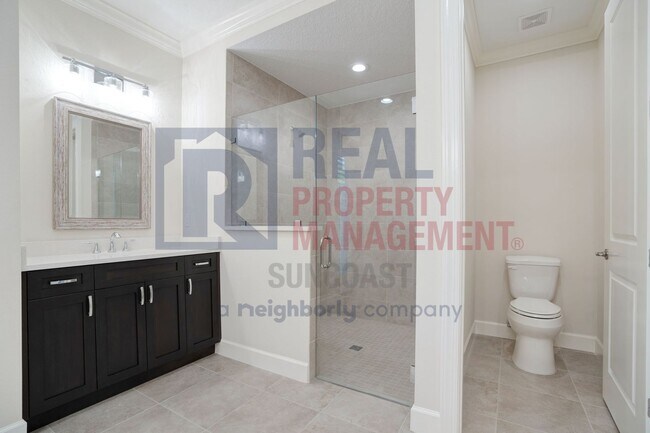 Building Photo - 7745 Sandhill Lake Dr