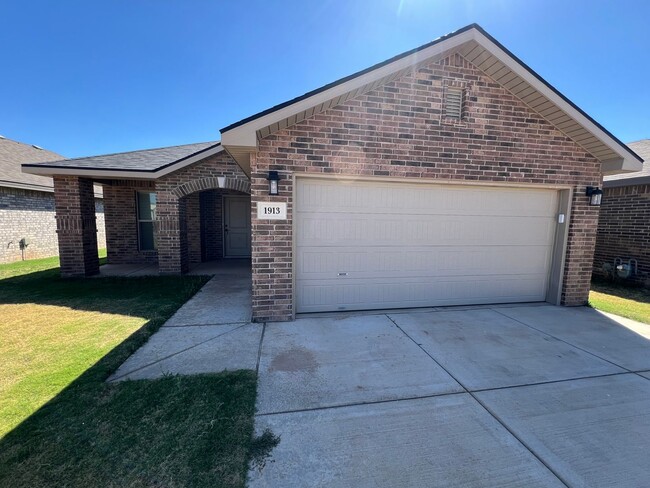 Primary Photo - Lubbock Cooper ISD 3 Bedroom/2 Bathroom AV...