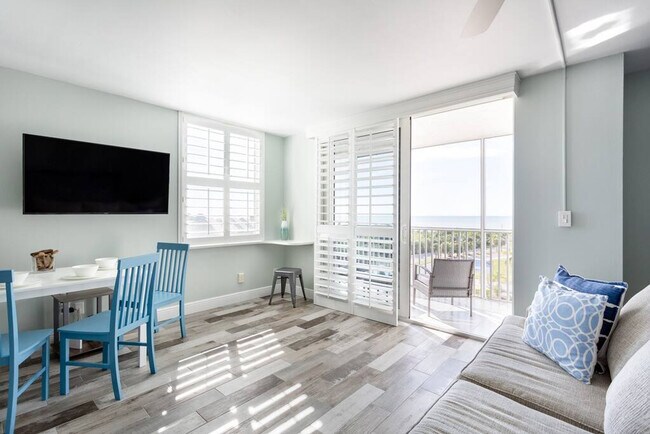 Building Photo - 5500 Bonita Beach Rd SW