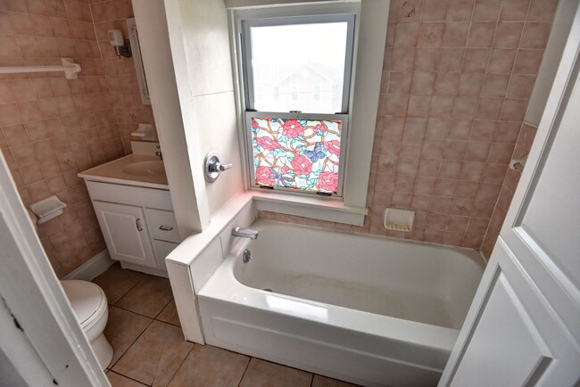 Building Photo - Single-Family Home for Rent in Greensburg, PA