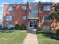 Building Photo - 1310 N Park St