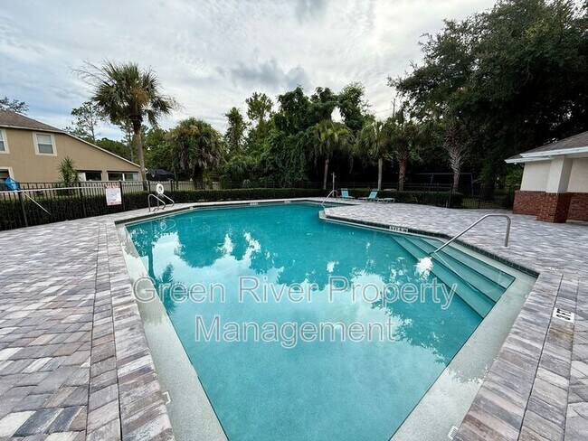 Building Photo - 8716 Canopy Oaks Dr