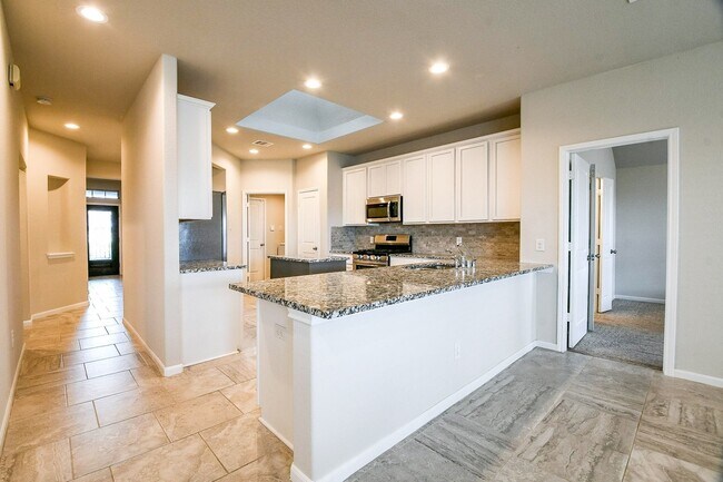 Building Photo - 1515 Anyder Pl