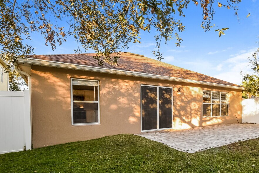 Building Photo - 1552 Truscott Ct