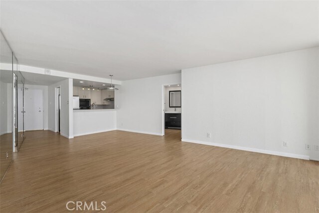 Building Photo - 700 E Ocean Blvd