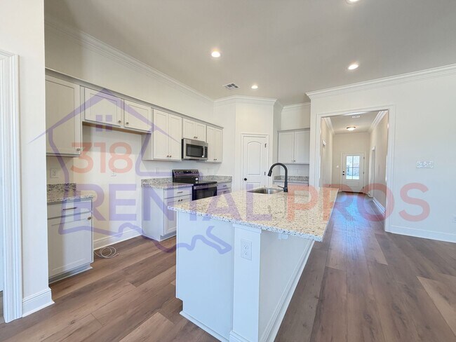 Building Photo - New Construction! 3 Bed 2 Bath in Country Club Estates!