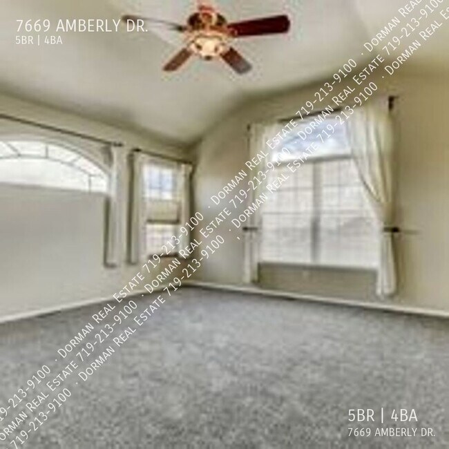 Building Photo - 7669 Amberly Dr