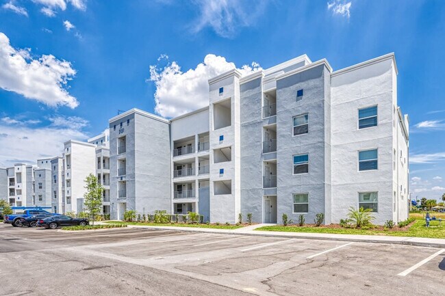 Building Photo - 3151 Paradox Cir