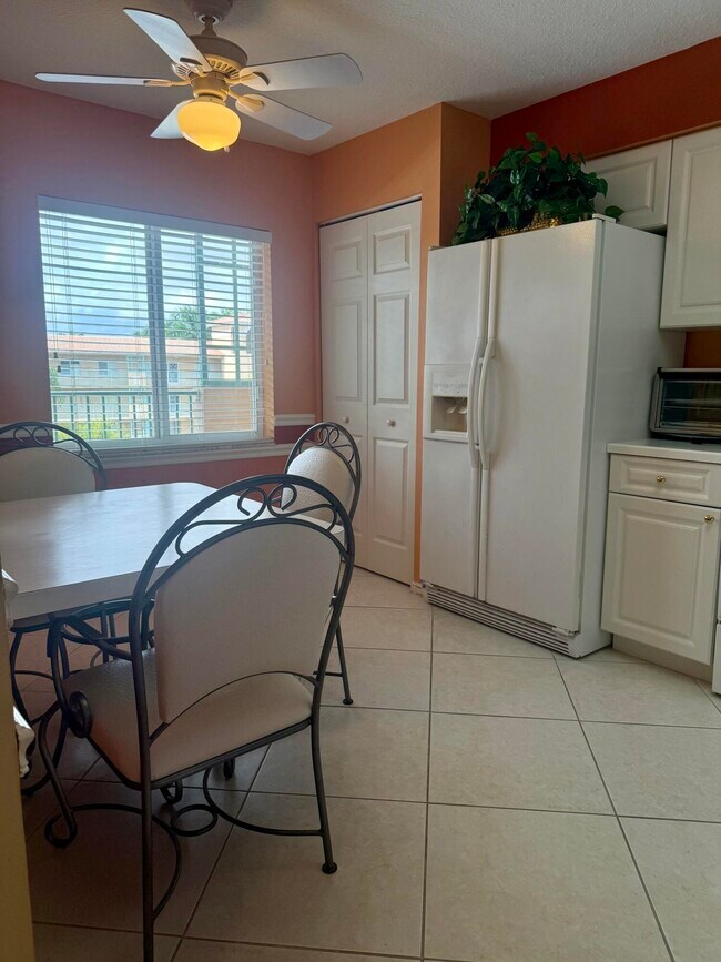 Building Photo - 12529 Imperial Isle Dr