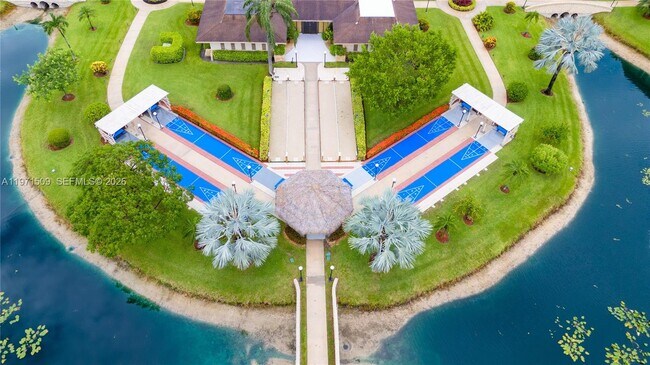 Building Photo - 5003 NW 35th St