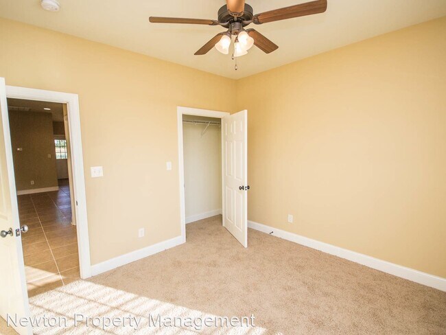 Building Photo - 12202 Southern Charm Blvd