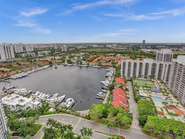 Building Photo - 21205 Yacht Club Dr