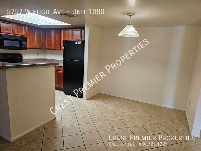 Building Photo - 5757 W Eugie Ave