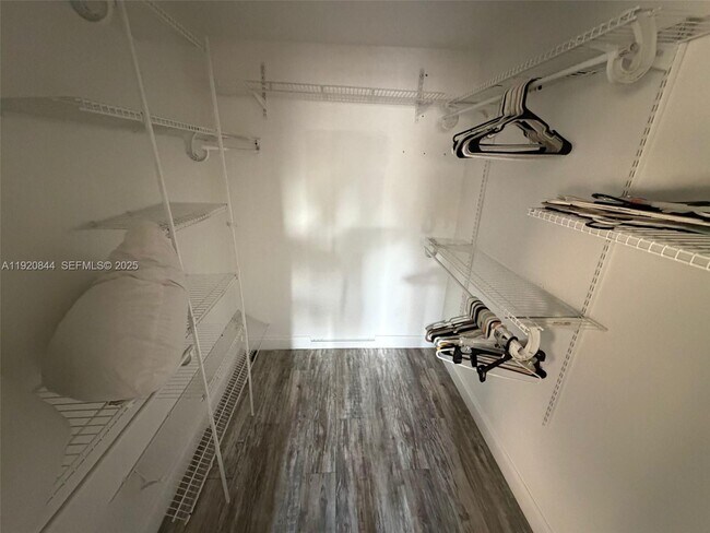 Building Photo - 3710 NW 21st St