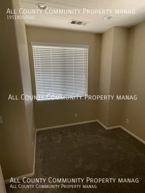 Building Photo - 2 Bedroom 2 Bathroom + Office Condo for Re...