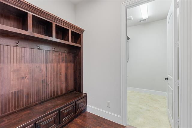 Building Photo - 4904 Dunland Dr