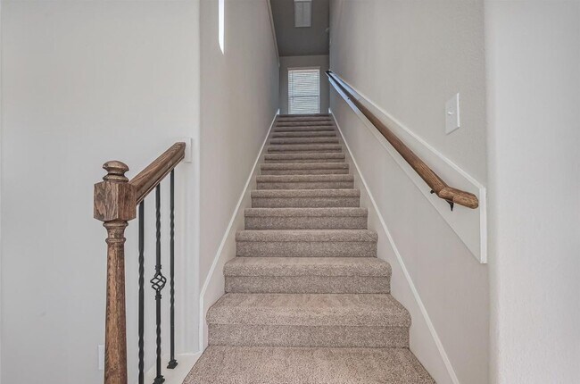 Building Photo - 22807 Ephesus Ave