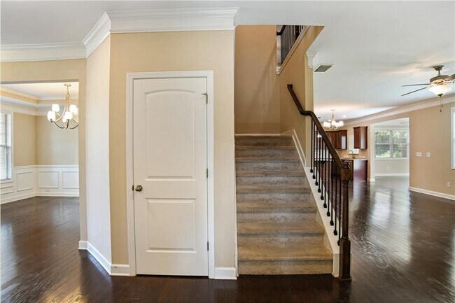 Building Photo - 4835 Edgemoore Trce