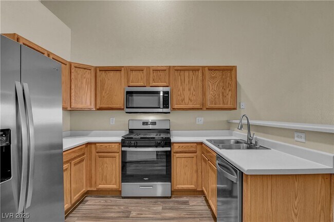 Building Photo - 2052 Jade Creek St