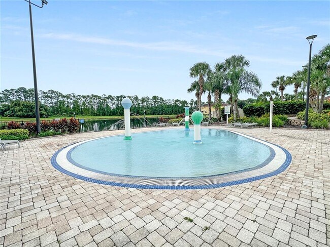 Building Photo - 2942 Buccaneer Palm Rd
