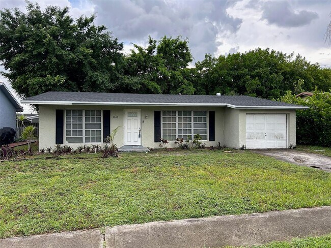 Building Photo - 11610 NW 33rd St