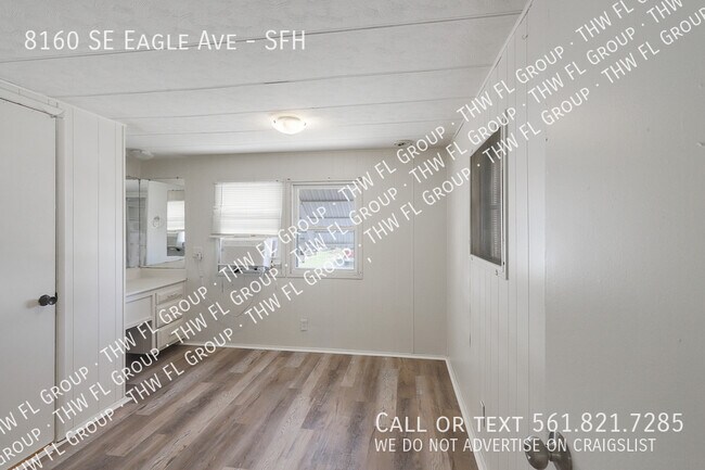 Building Photo - 8160 SE Eagle Ave