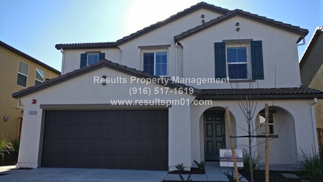 Building Photo - Lovely and Spacious 4 Bedroom Rocklin Home