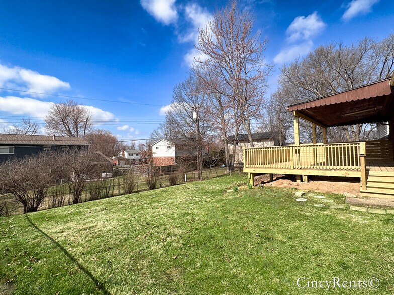 Building Photo - 1647 Rockhurst Ln