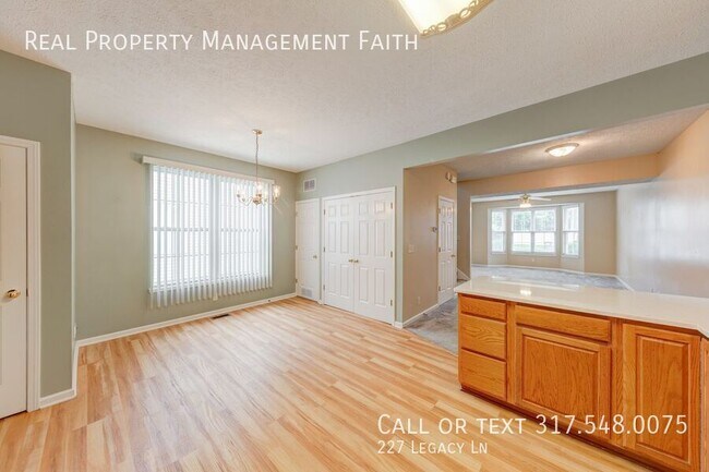 Building Photo - 227 Legacy Ln
